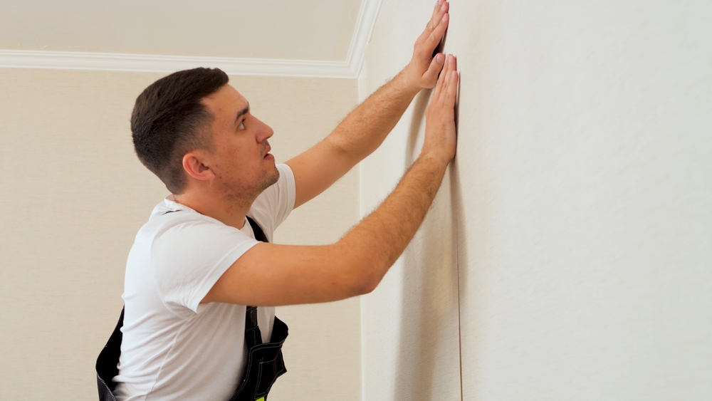 Renovlies laten aanbrengen in Bergen Op Zoom met 10 procent korting door ervaren behangers.